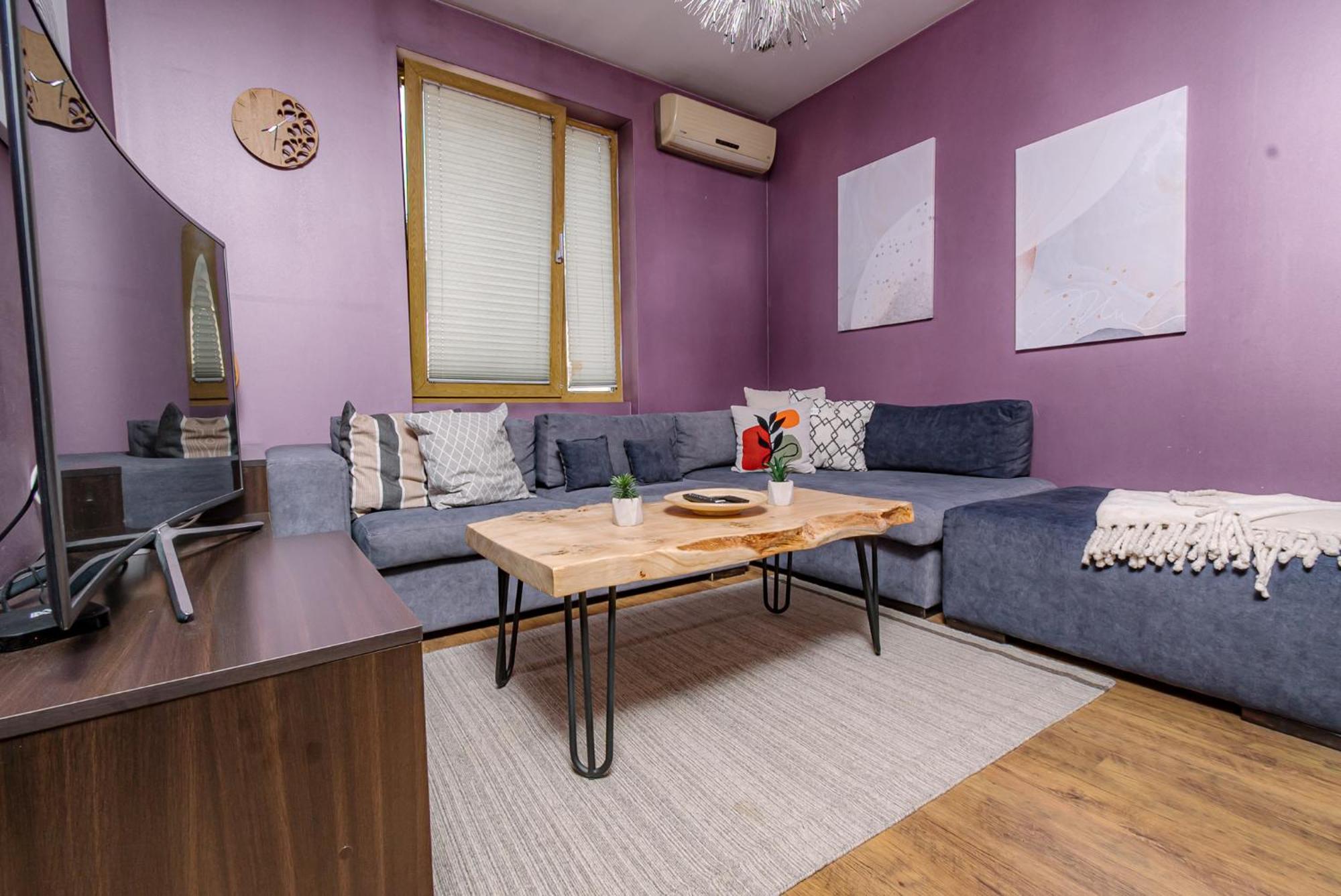 סופיה Slaveykov Sqr Urbanlux Topcentre 2Bdr Free Parking מראה חיצוני תמונה