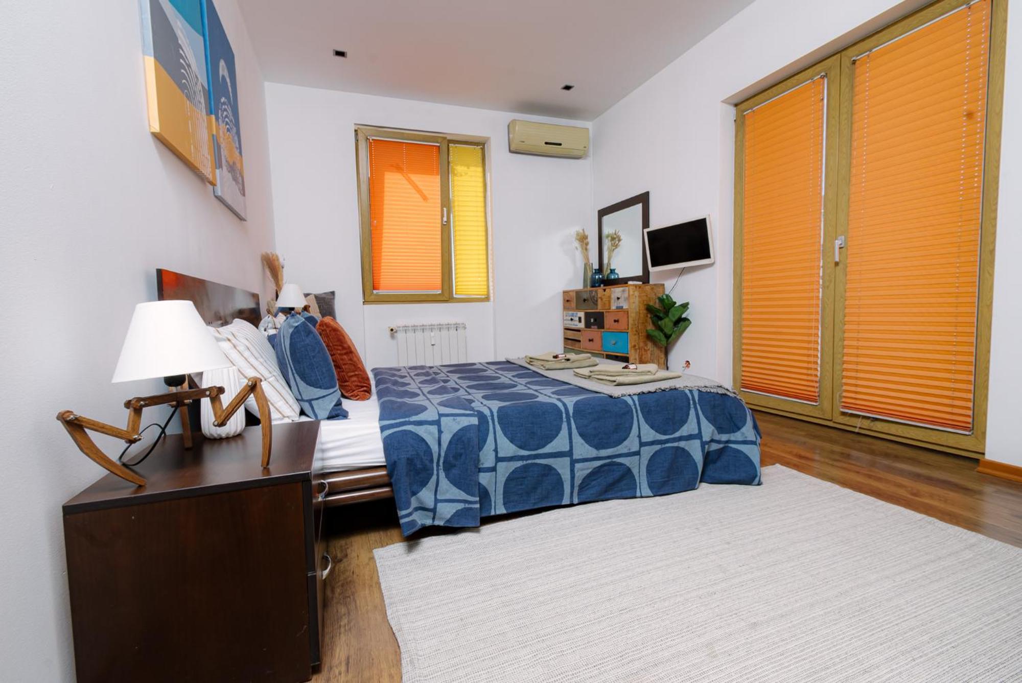 סופיה Slaveykov Sqr Urbanlux Topcentre 2Bdr Free Parking מראה חיצוני תמונה